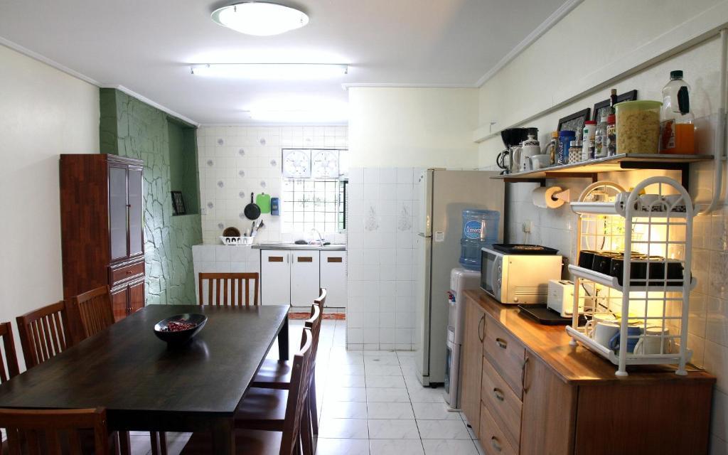 Morning Glory Guest House クチン エクステリア 写真